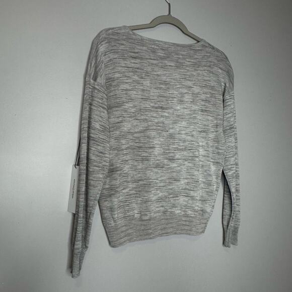 Stitches & Stripes V-Neck Long Sleeve Pullover Sweater Gray NWT Size Small - Picture 5 of 7